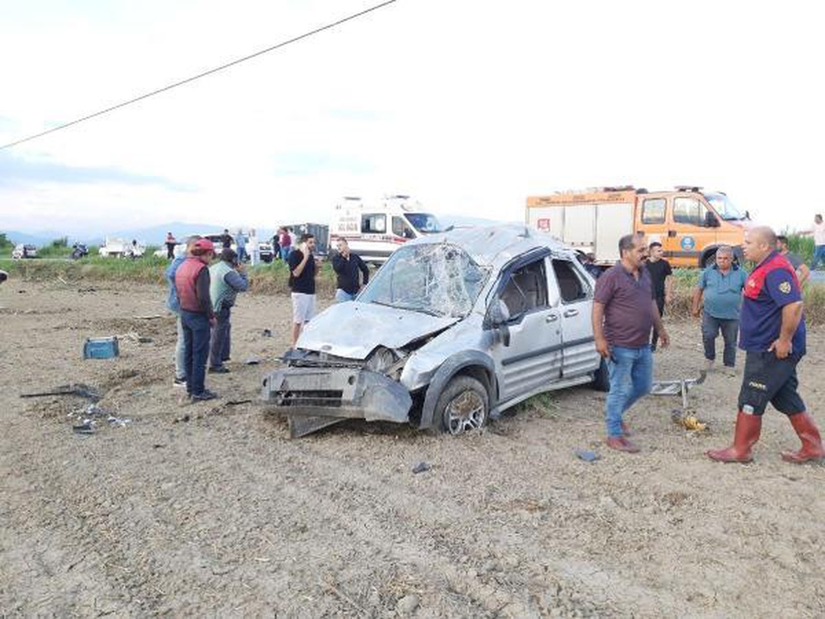 Aydın\'da otomobil takla attı: 1 ölü, 1 yaralı
