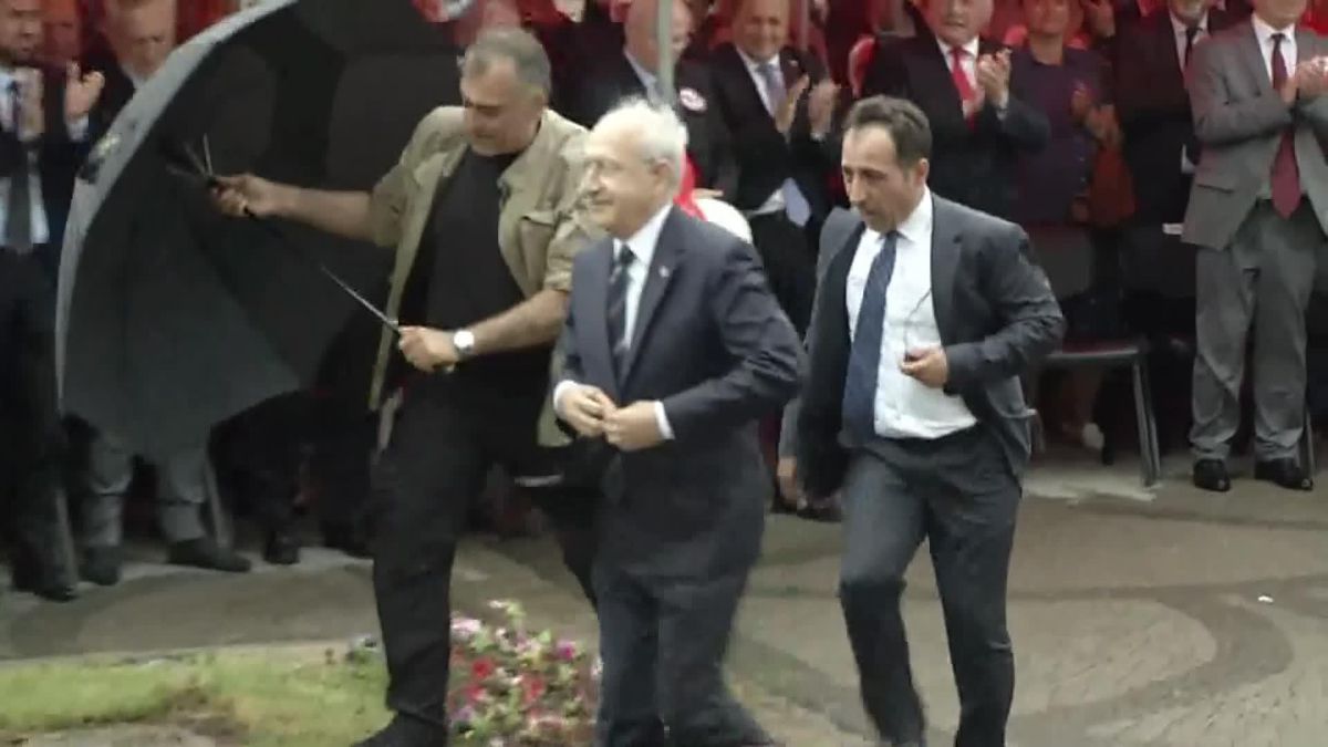 Kılıçdaroğlu, Çaycuma'da: 'Asla Umutsuzluğa Kapılmayın.