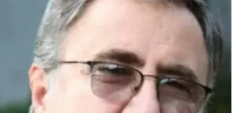 Kına yolundaki kazada ölen 6 kişi toprağa verildi; damat, anneannesinin namazını kıldırdı (2)