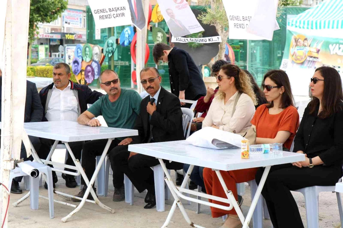 Milli Yol Partisi GİK Üyesi Göçmen Kırşehir\'de konuştu