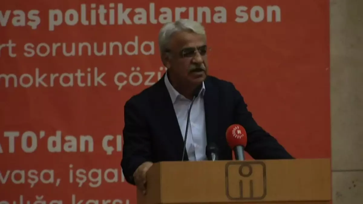 Mithat Sancar "Ne Zorba İktidarı Ne de Köhnemiş Eski Sistemi İstiyoruz" Dedi, Murat Emir "Köhnemiş Düzeni Asla Getirmeyeceğiz, Ortak Paydamız Gerçek...