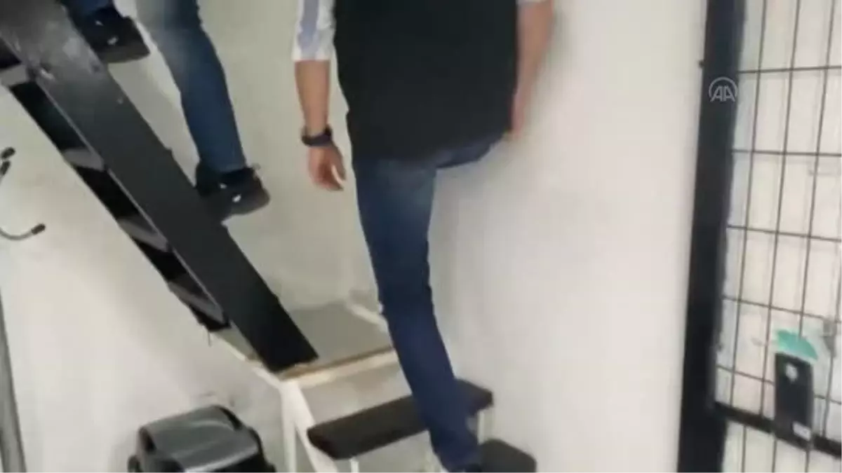 Sancaktepe\'de sahte içki operasyonunda 3 kişi yakalandı