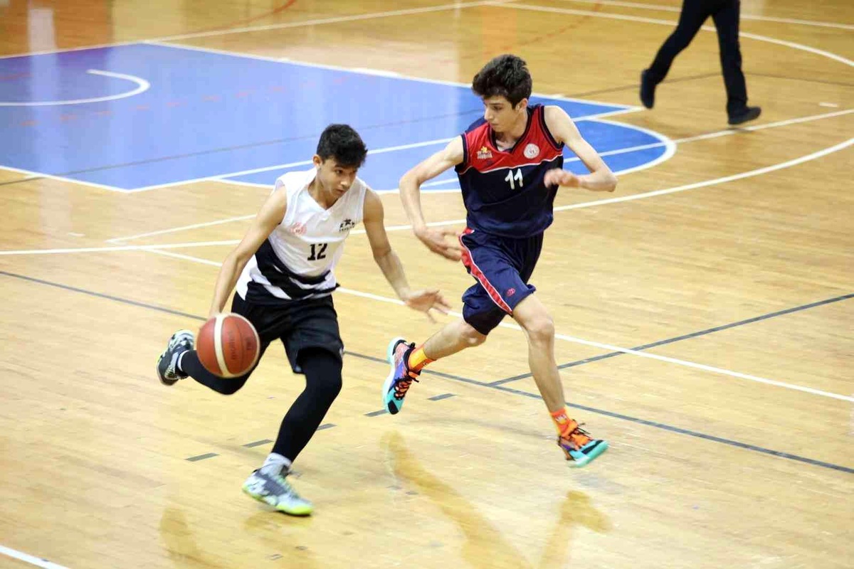 Anadolu Yıldızlar Ligi Basketbol Yarı Finali Denizli\'de tamamlandı