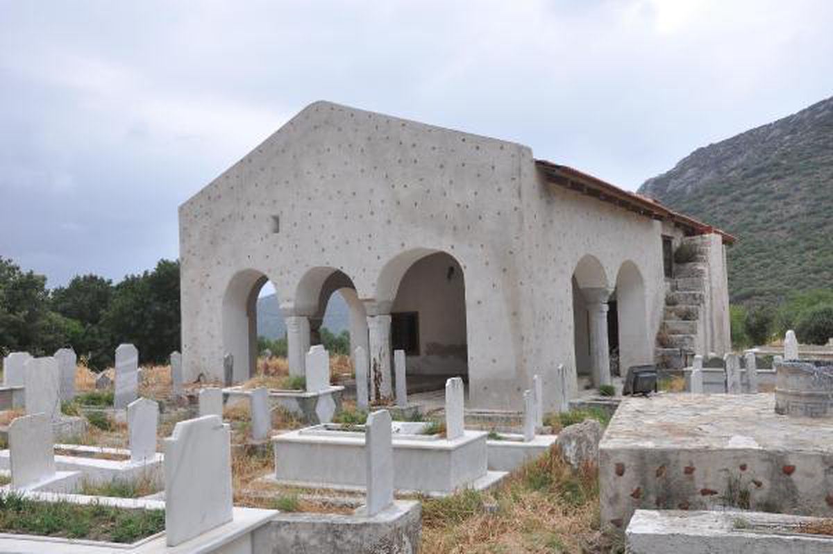 Başkan Gürün'den restorasyon açıklaması: Cami özgün dokusuna uygun restore edildi