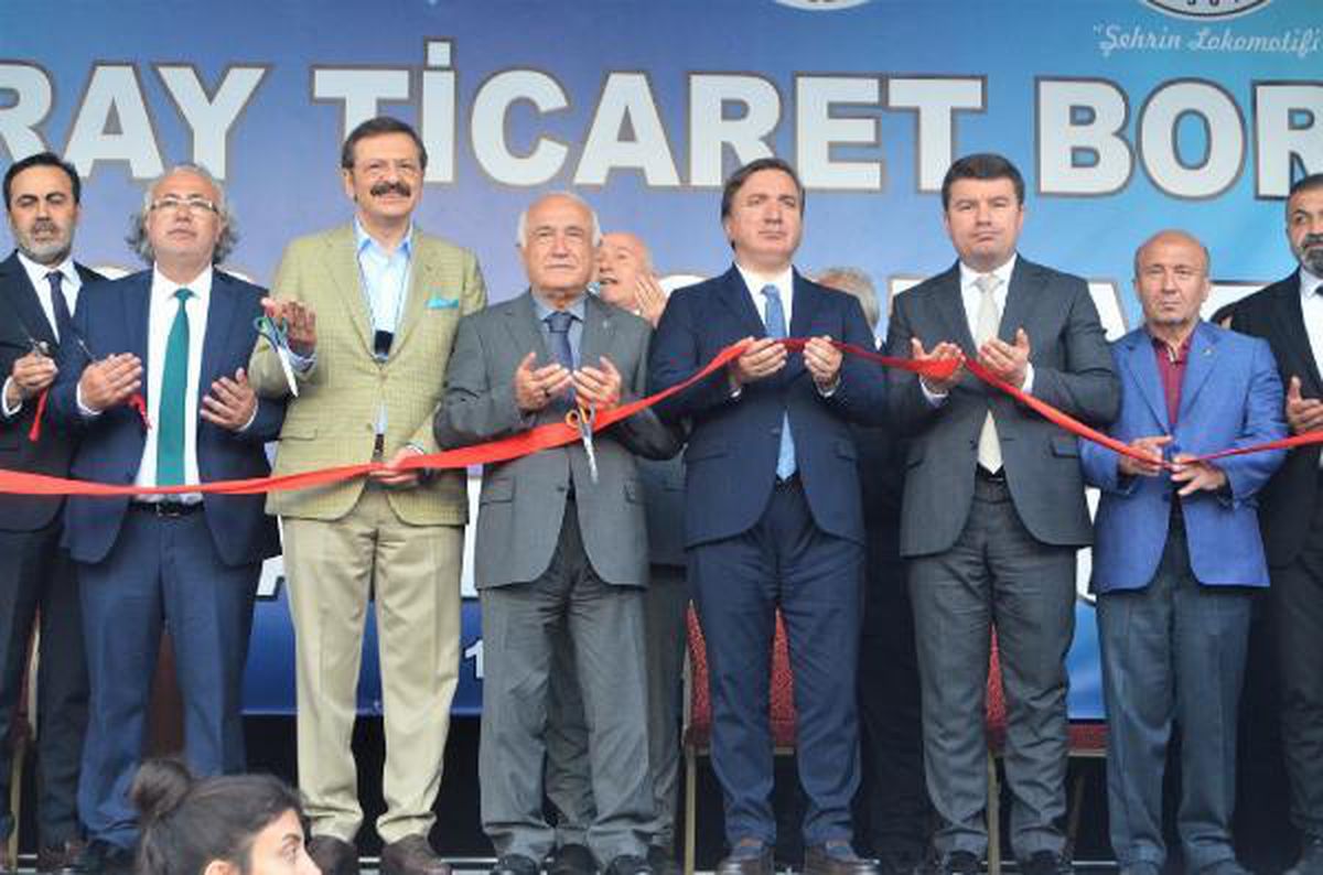 Cumhurbaşkanlığı YİK Üyesi Çiçek ve TOBB Başkanı Hisarcıklıoğlu Aksaray'da törenlere katıldı