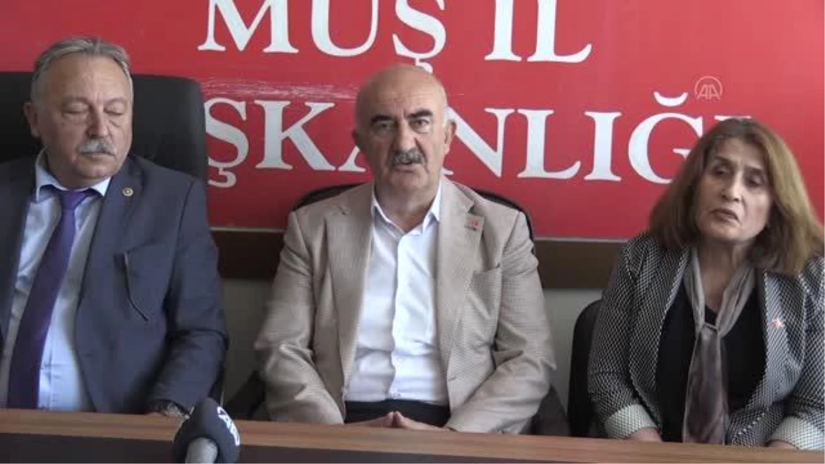 CHP milletvekilleri Muş\'ta ziyaretlerde bulundu