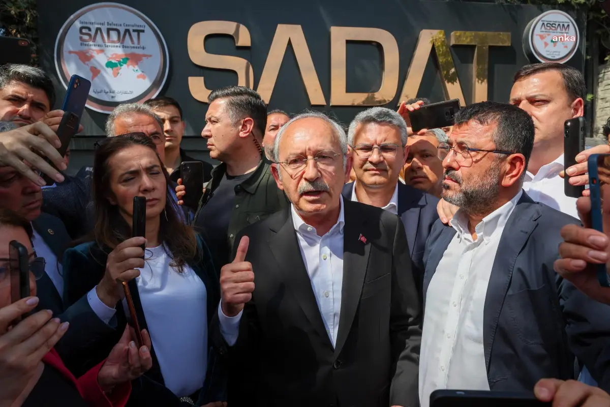 CHP ve SADAT arasındaki tartışma büyüyor! Ana muhalefet partisi suç duyurusunda bulunacak