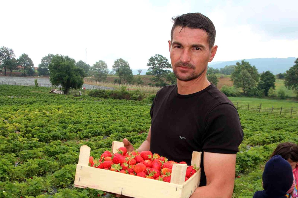 Hobi olarak üretmeye başladı, şimdi talebe yetişemiyor