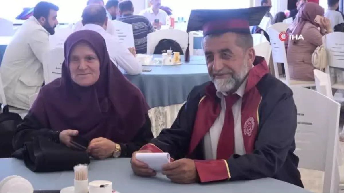 İçindeki okuma aşkı bitmedi 62 yaşında lisans mezunu oldu