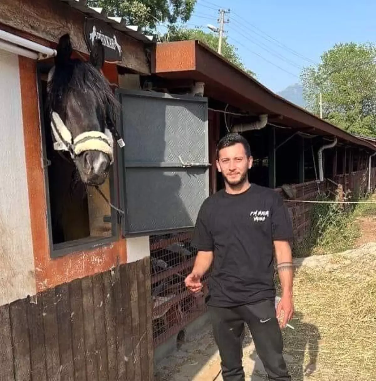 İnşaattan düşen işçi hayatını kaybetti