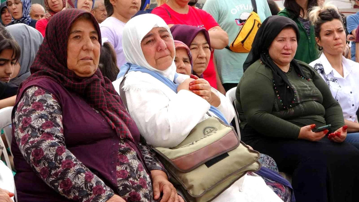 Osmaniye\'de hacı adayları dualarla kutsal topraklara uğurlandı