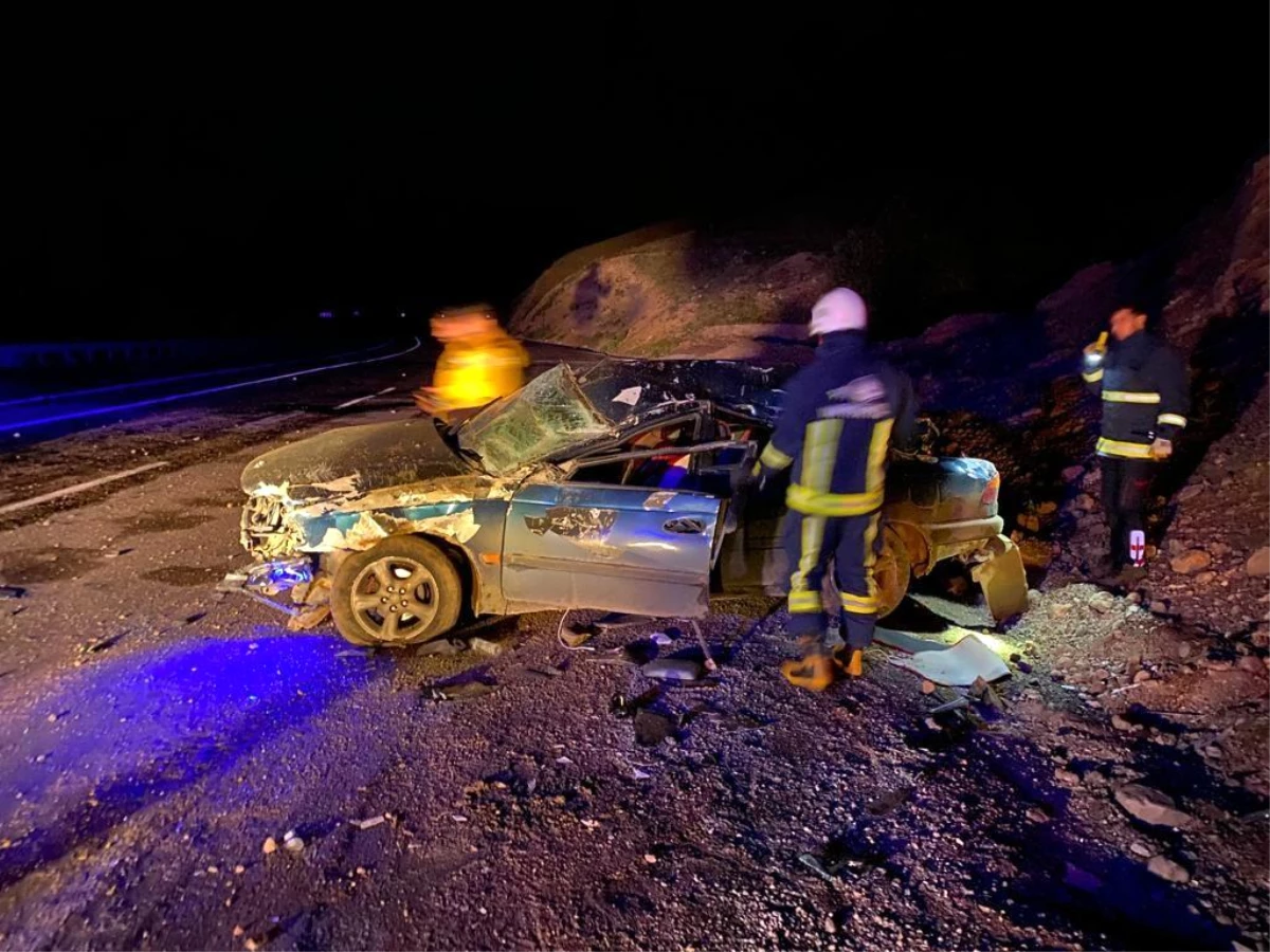 Özalp\'ta trafik kazası: 3 yaralı