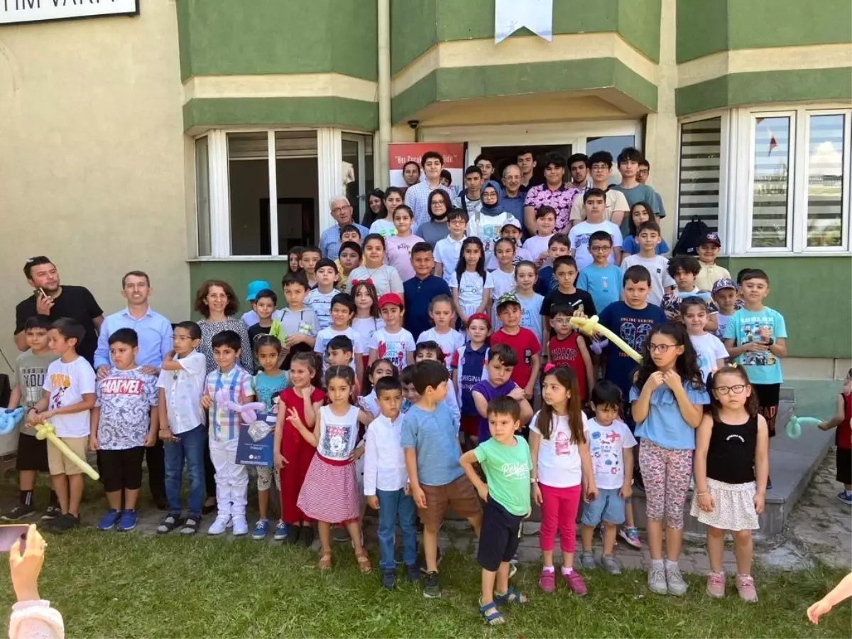 TÜZDEV'de coşkulu yılsonu töreni