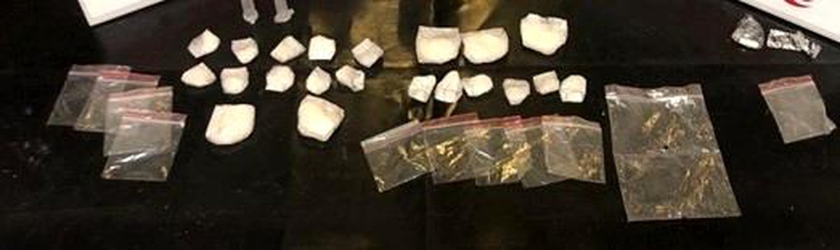 Uyuşturucu taciri 12 kişi tutuklandı