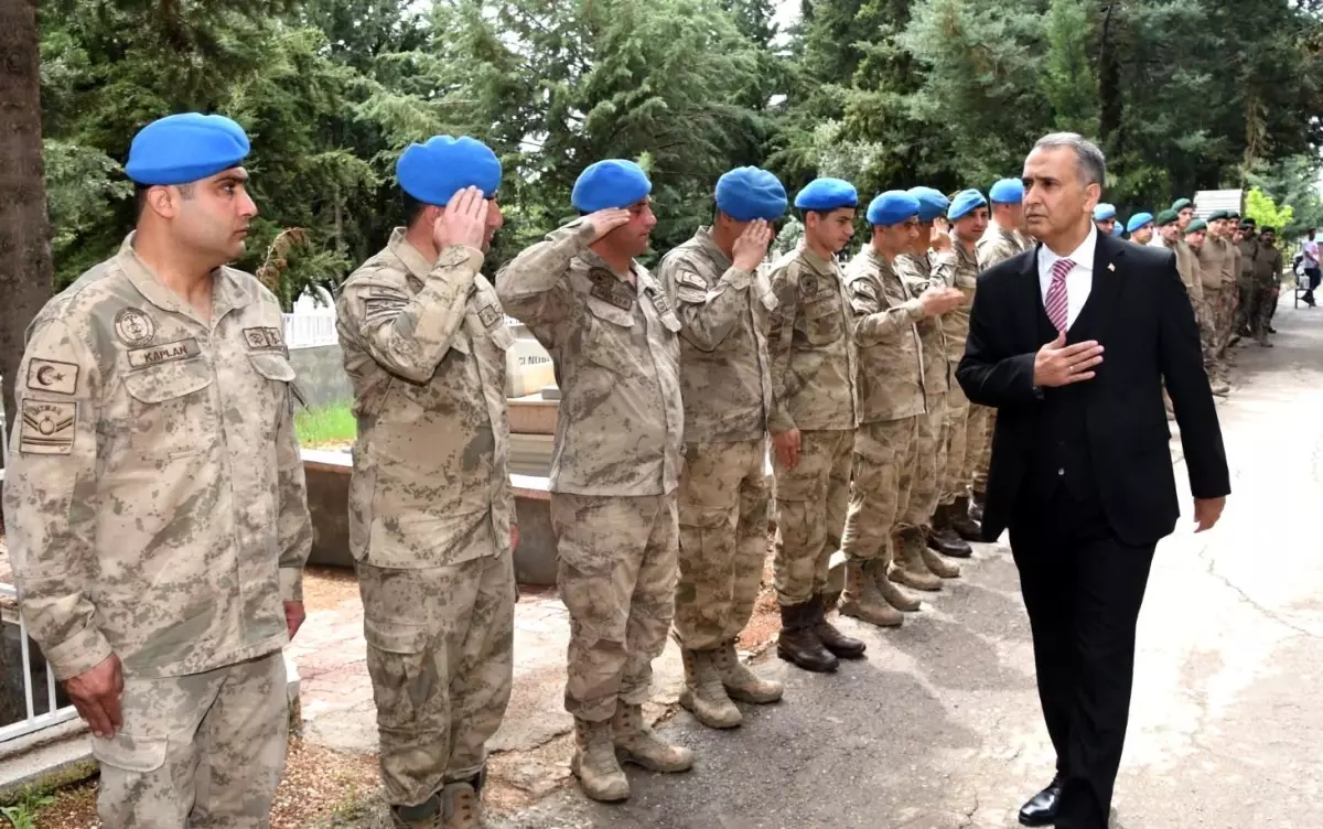 Vali Çuhadar, jandarmanın 183. kuruluş yıldönümünü kutladı