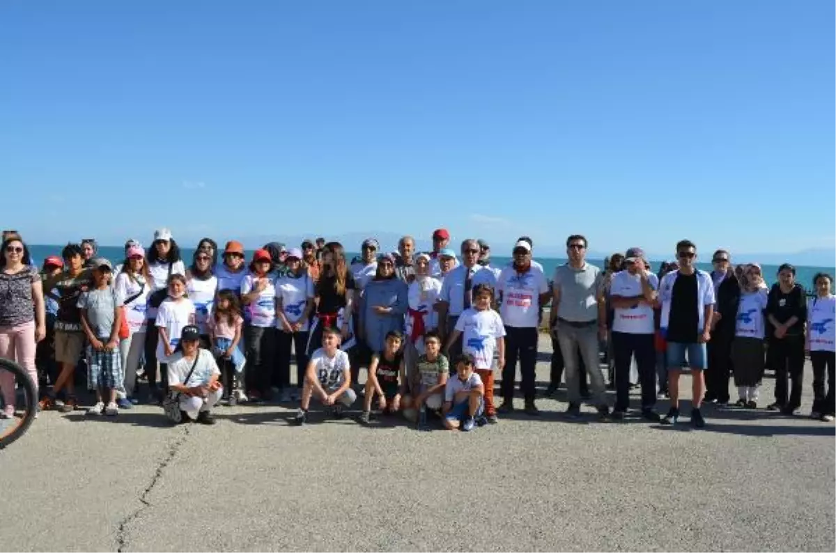 Van Gölü için yürüyen kadınlar, Adilcevaz'a ulaştı