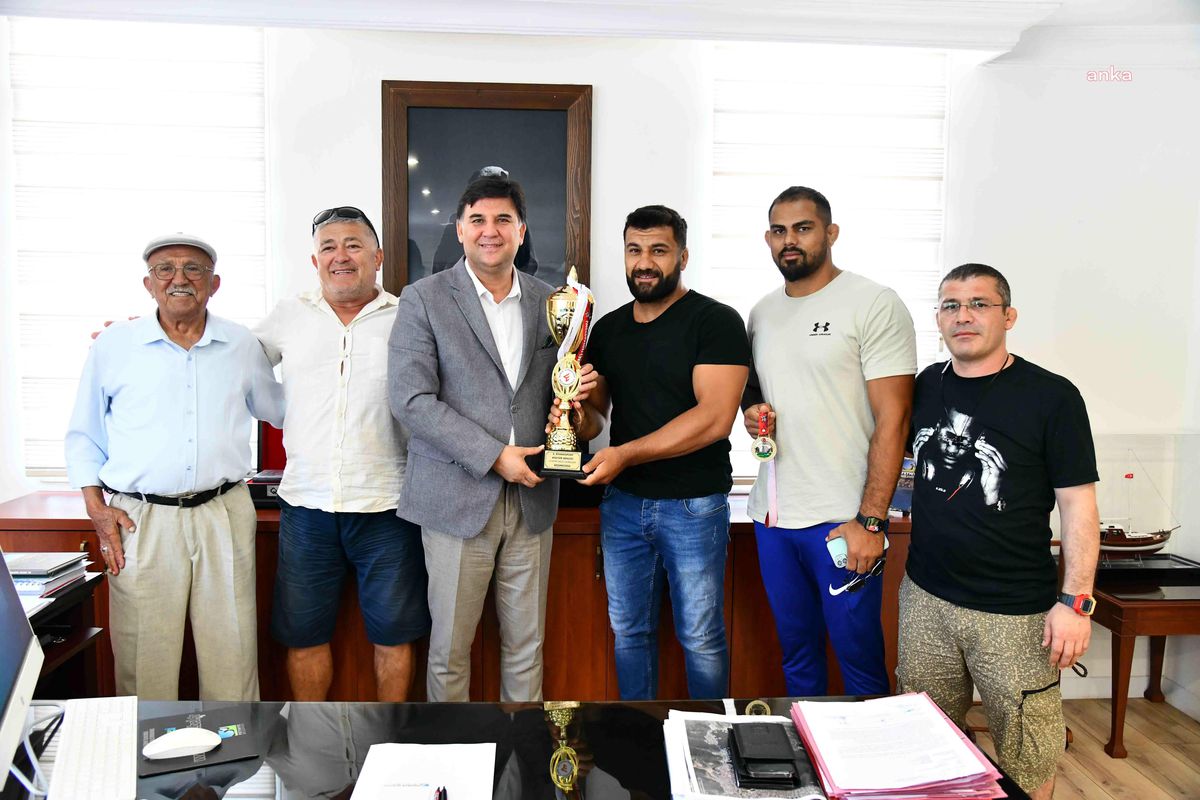 Güreşçi Ali Yanatma'dan Fethiye Belediye Başkanı Karaca'ya Ziyaret