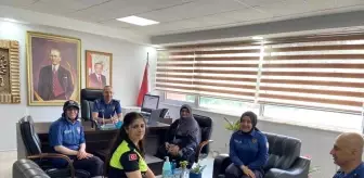Bedensel engelli gencin 'polis olma' hayalini gerçekleştirdiler