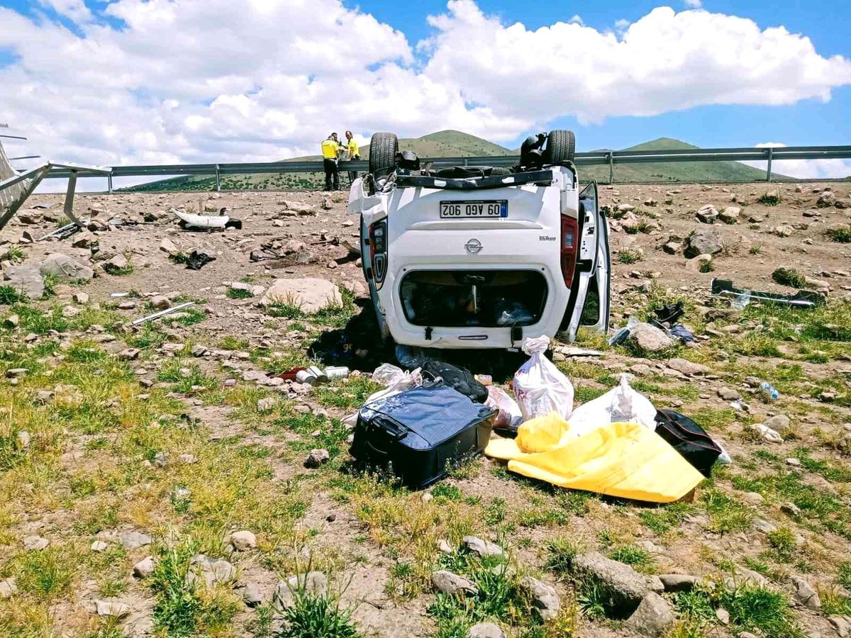 Elazığ\'da trafik kazası: 5 yaralı