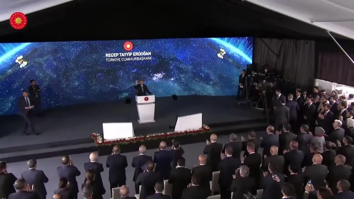 Cumhurbaşkanı Erdoğan, "Yerli ve milli gözetleme uydumuz İMECE\'yi 2023\'ün Ocak ayında Türksat 6A\'yı da yine 2023 yılının ortalarında uzaya...