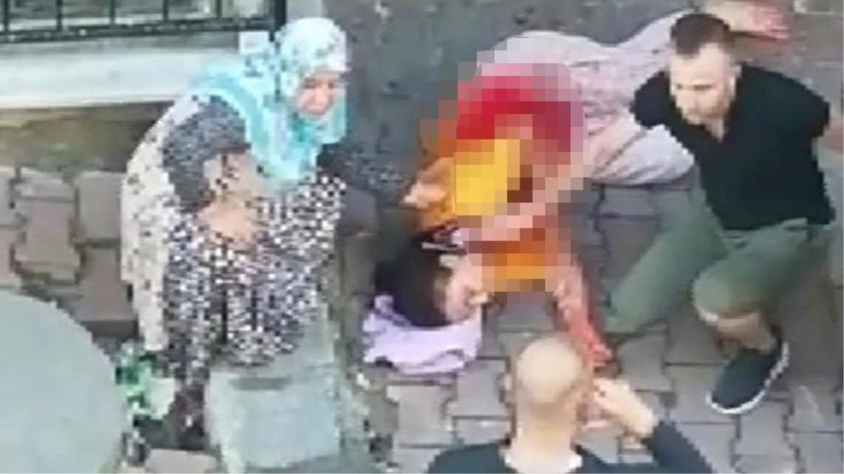 Anne-kız arasında başlayan tartışma kanlı bitti! Sokakta yere yığılan kadın: Allah rızası için ambulans çağırın