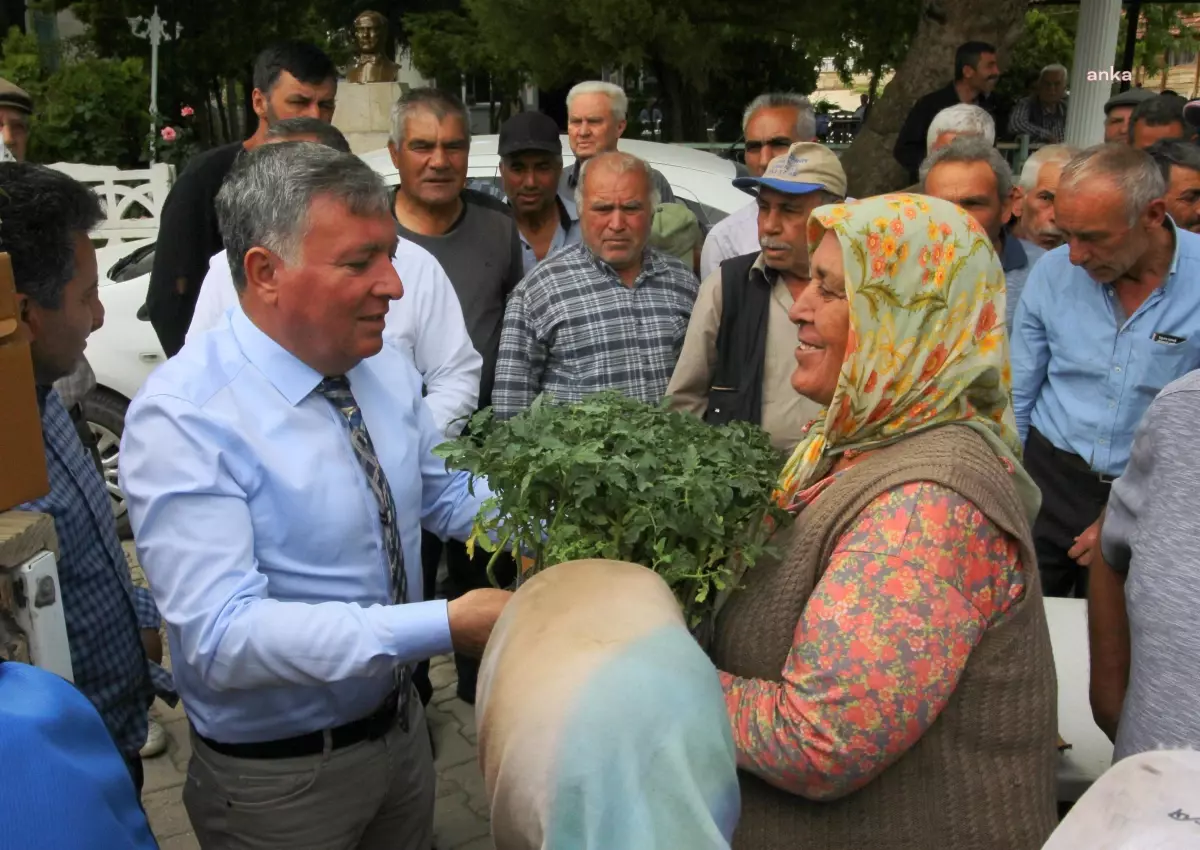 Honaz Belediyesi\'nden Sel Mağdurlarına Fide Desteği