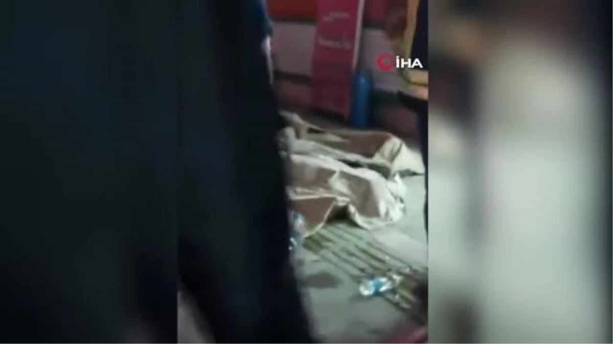 İran\'da kanlı doğum günü: 4\'ü çocuk 8 ölü