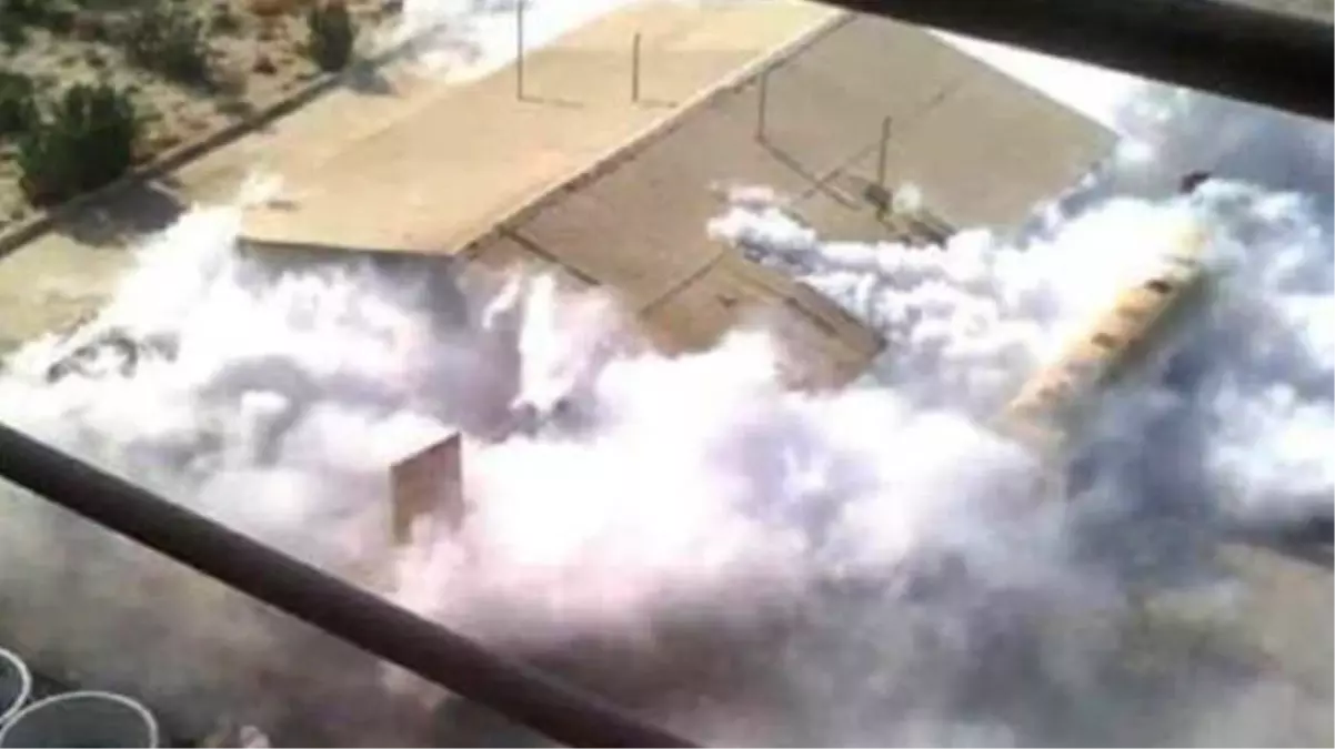 İran'da sodyum karbonat fabrikasında patlama yaşandı: Çok sayıda ekip sevk edildi