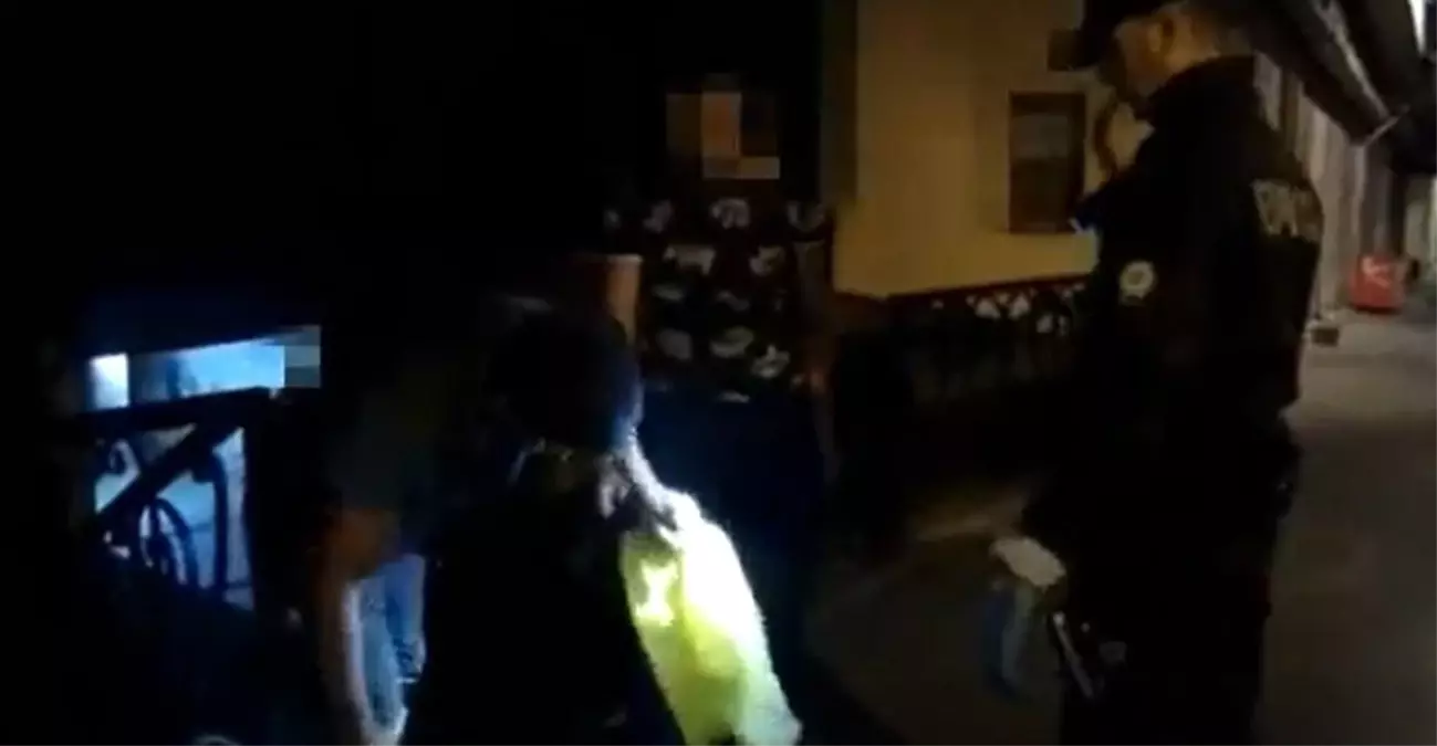 Kablo hırsızları bekçilerden kaçamadı