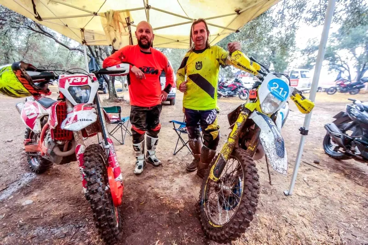 Süper Enduro Şampiyonası 3. Ayak Yarışları\'ndan Bilecik\'e 2 kupa