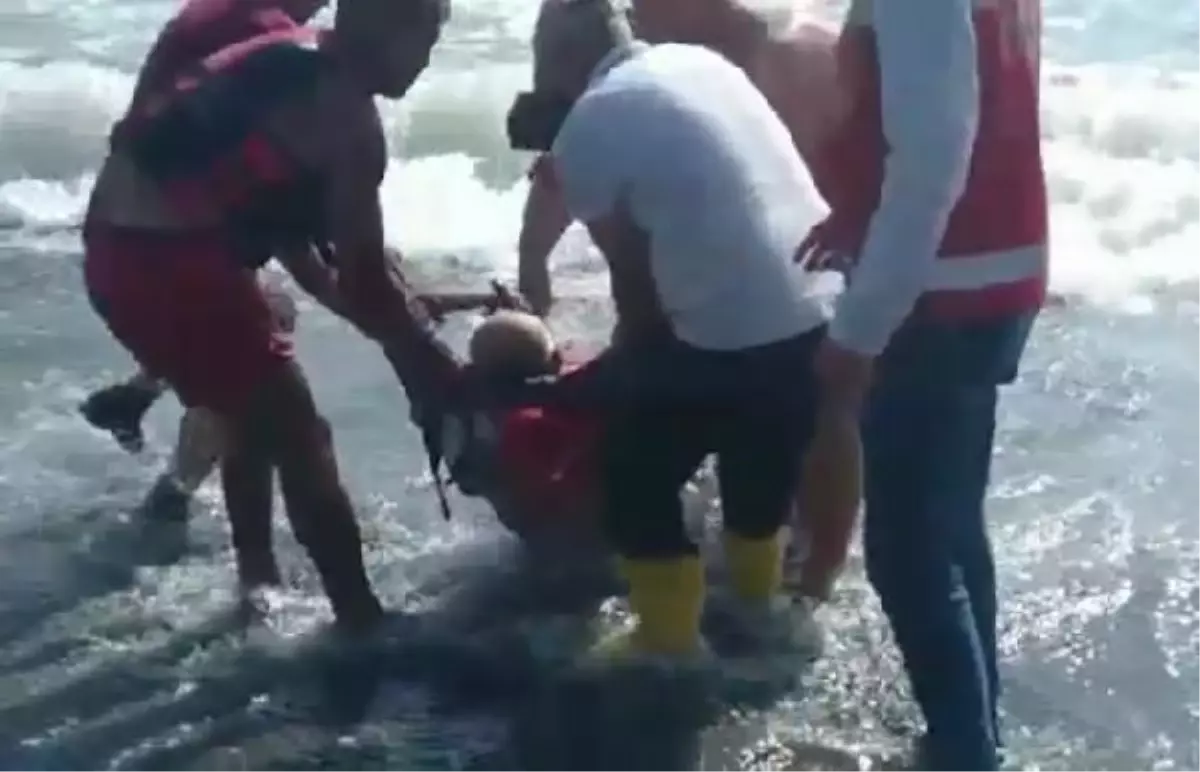 Torununu kurtarmak isteyen dede boğuldu