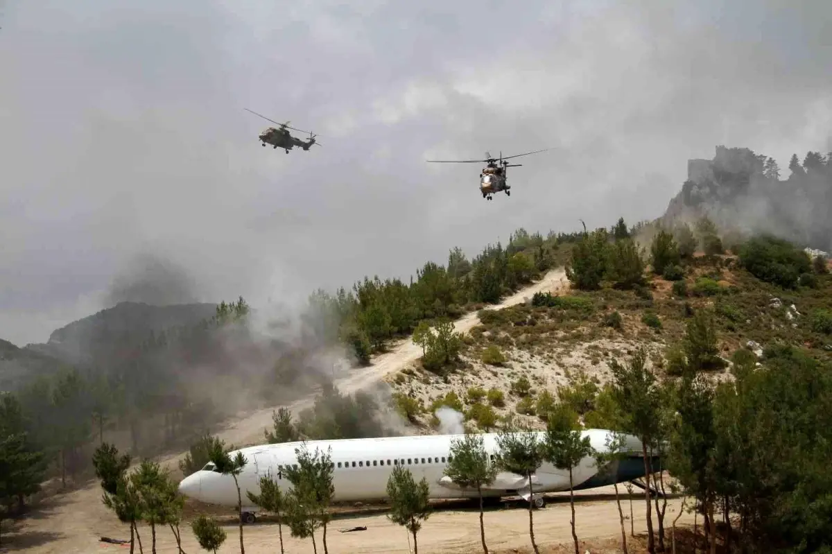 KKTC'de 'Şehit Teğmen Caner Gönyeli-2022 Arama Kurtarma Tatbikatı' başladı (2)