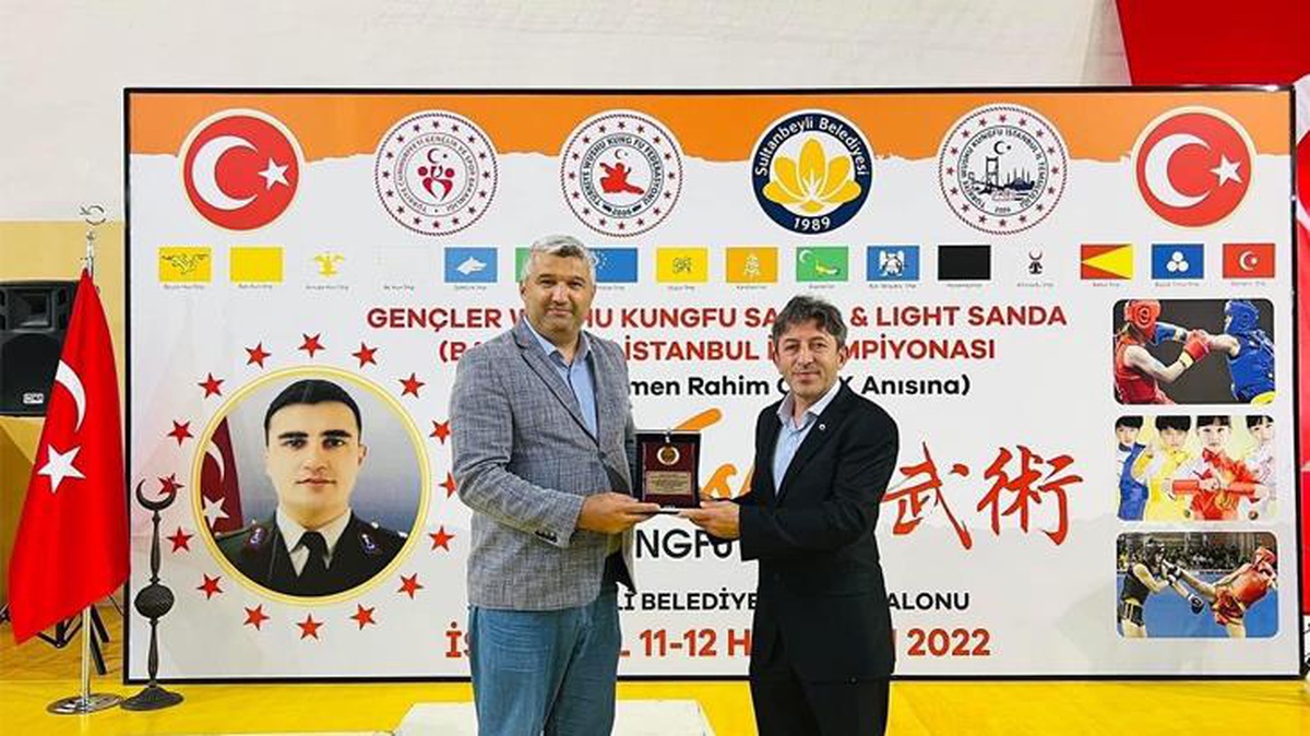 USMEK Başkanı İzzet Aydın gençlere seslendi: Spor ile sosyal medyayı harmanlayacağız
