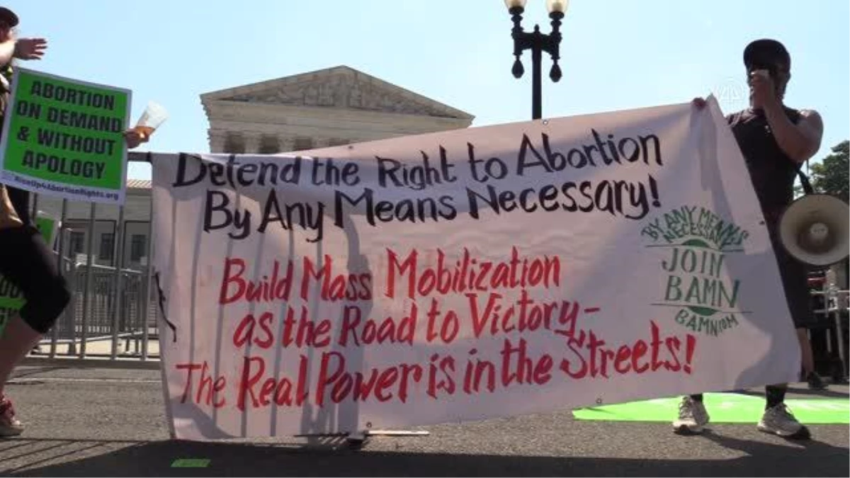 WASHİNGTON - ABD\'de "Kürtaj hakkı" savunucuları gösteri düzenledi