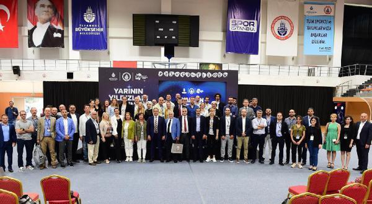 "Yarının yıldızları için" çalıştayı ve paneli düzenlendi