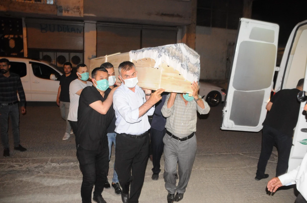 Mevsimlik işçi olarak Bursa\'ya giden 15 yaşındaki kızın cenazesi Cizre\'ye döndü