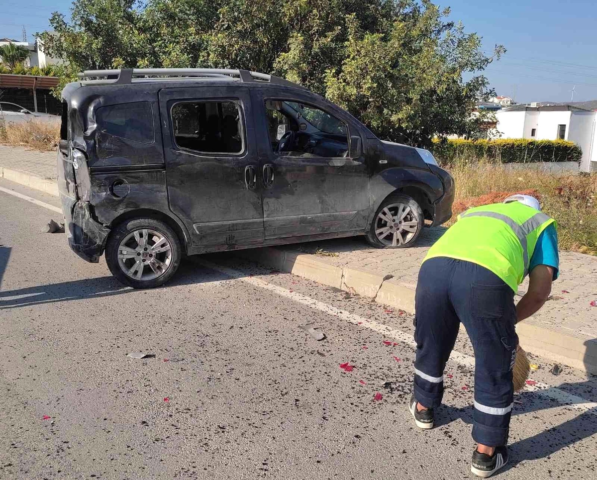 Çeşme\'deki feci kazada 1 kişi öldü, 1 kişi ağır yaralandı