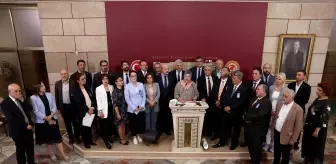 HDP'li İpekyüz, sağlık çalışanlarının taleplerini anlattı