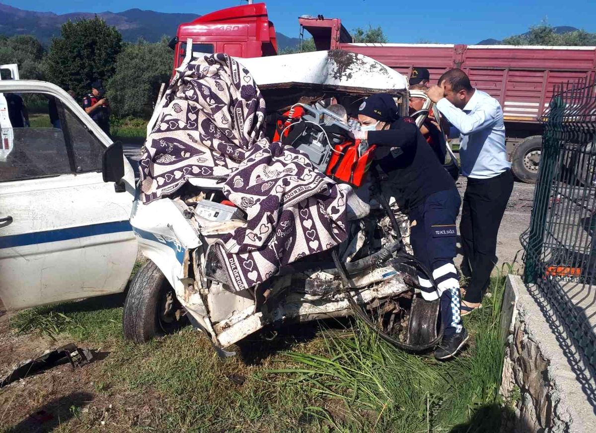 Karacasu\'da trafik kazası: 1 ölü