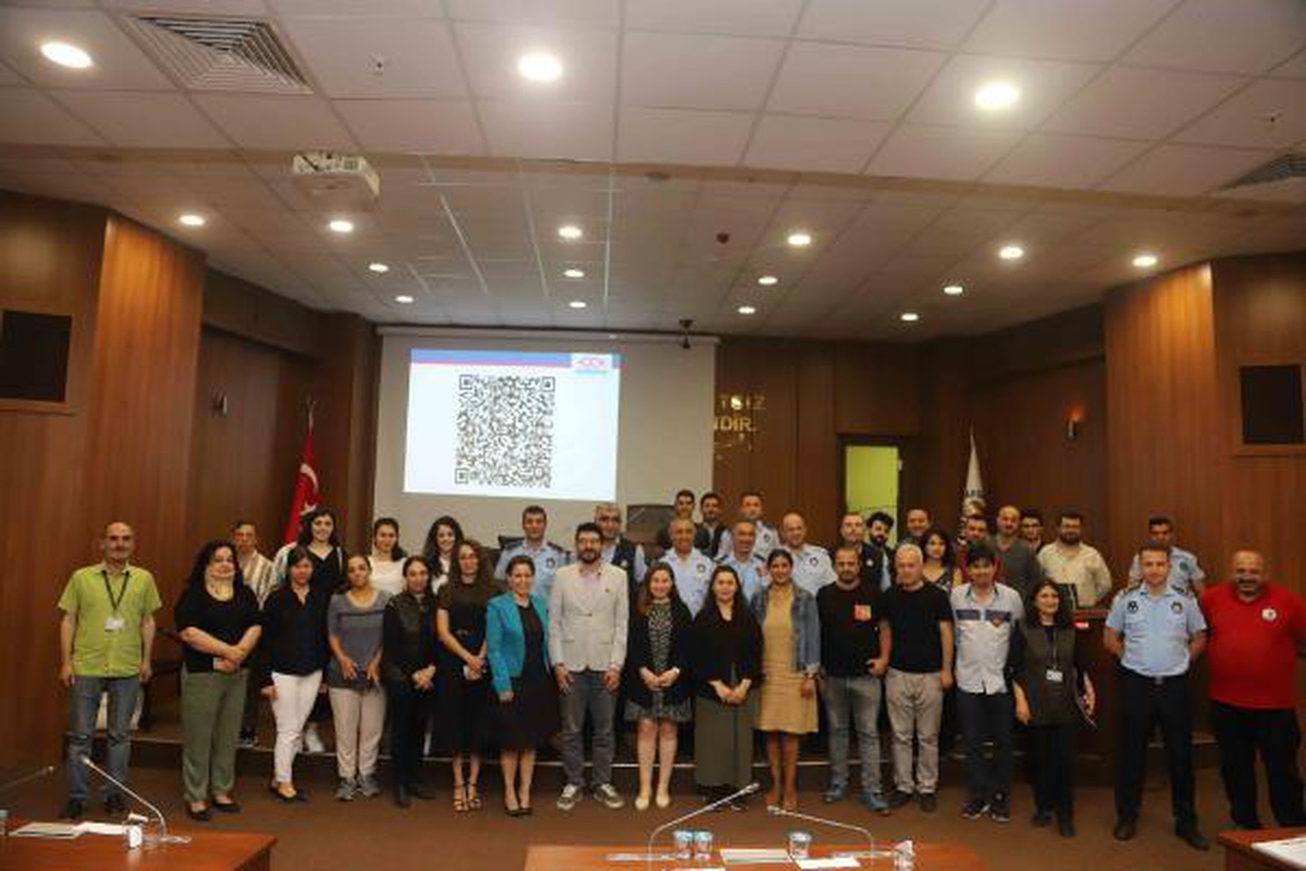 Kartal Belediyesi Personeline "Toplumsal Cinsiyet Eşitliği Semineri" Verildi