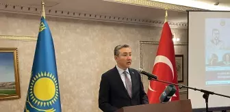 Kazak bağımsızlığının sembolü Ahmet Baytursınoğlu 150. doğum gününde anıldı