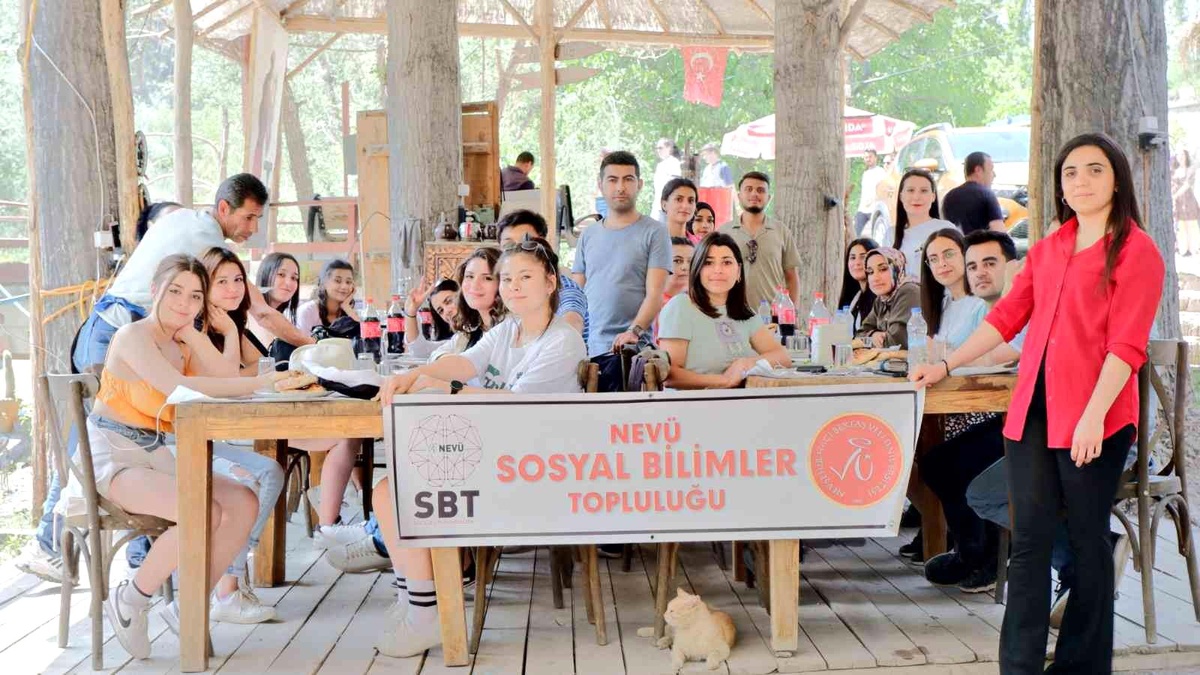 NEVÜ Sosyal Bilimler Topluluğu\'ndan Ihlara Vadisi gezisi