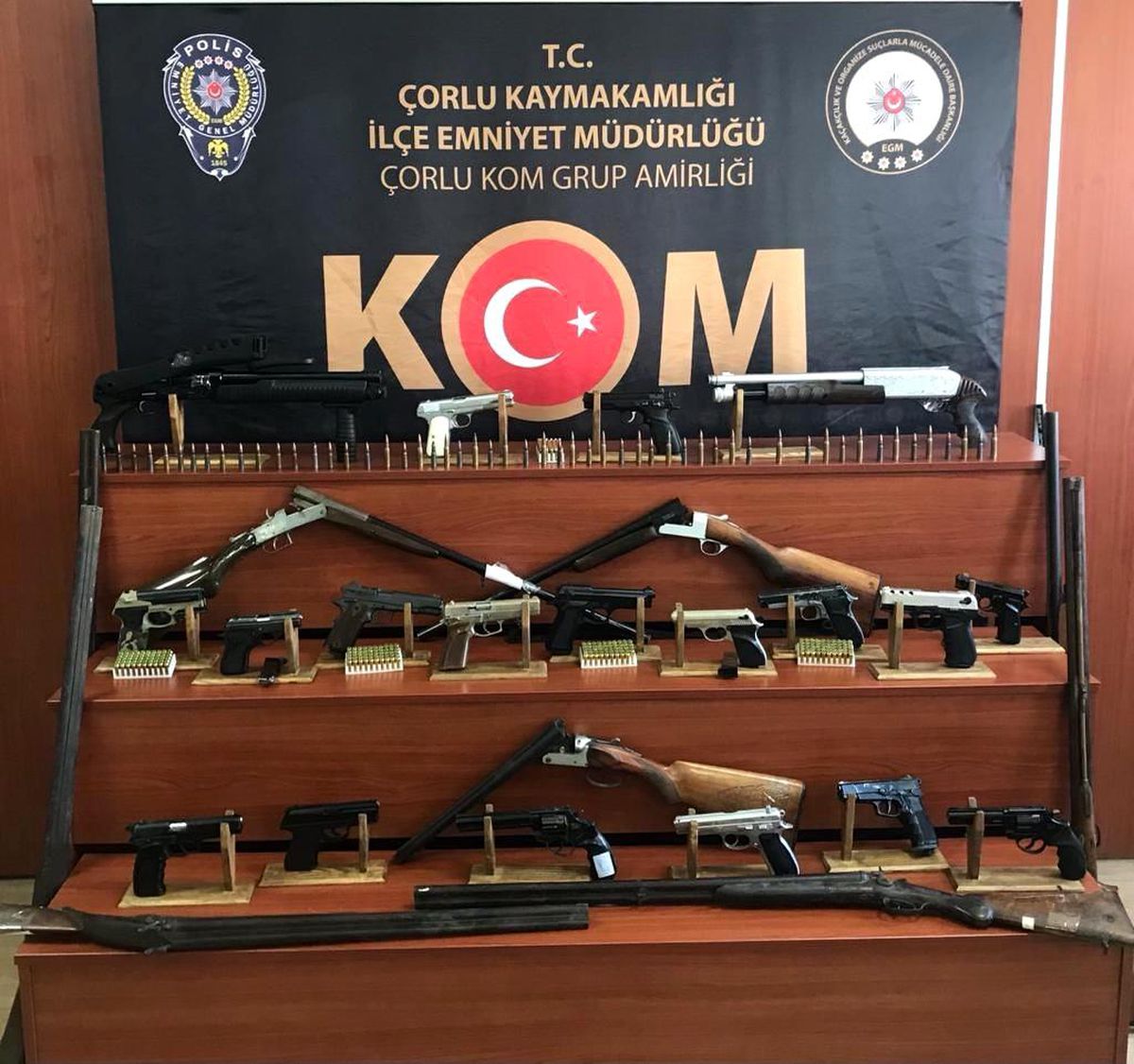 Tekirdağ\'da kaçak silah imalatına dev operasyon: 42 adreste 26 gözaltı