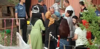 Telefonları açmayınca evine bakmaya gittiler, cesediyle karşılaştılar