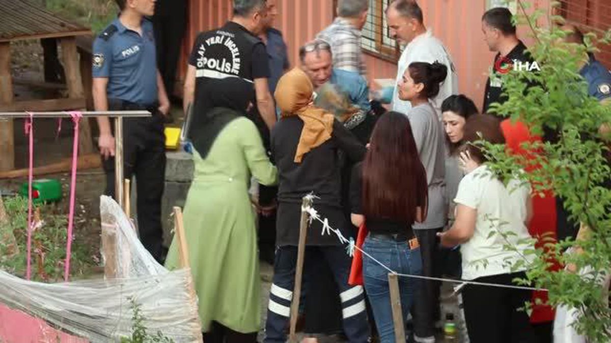 Telefonları açmayınca evine bakmaya gittiler, cesediyle karşılaştılar