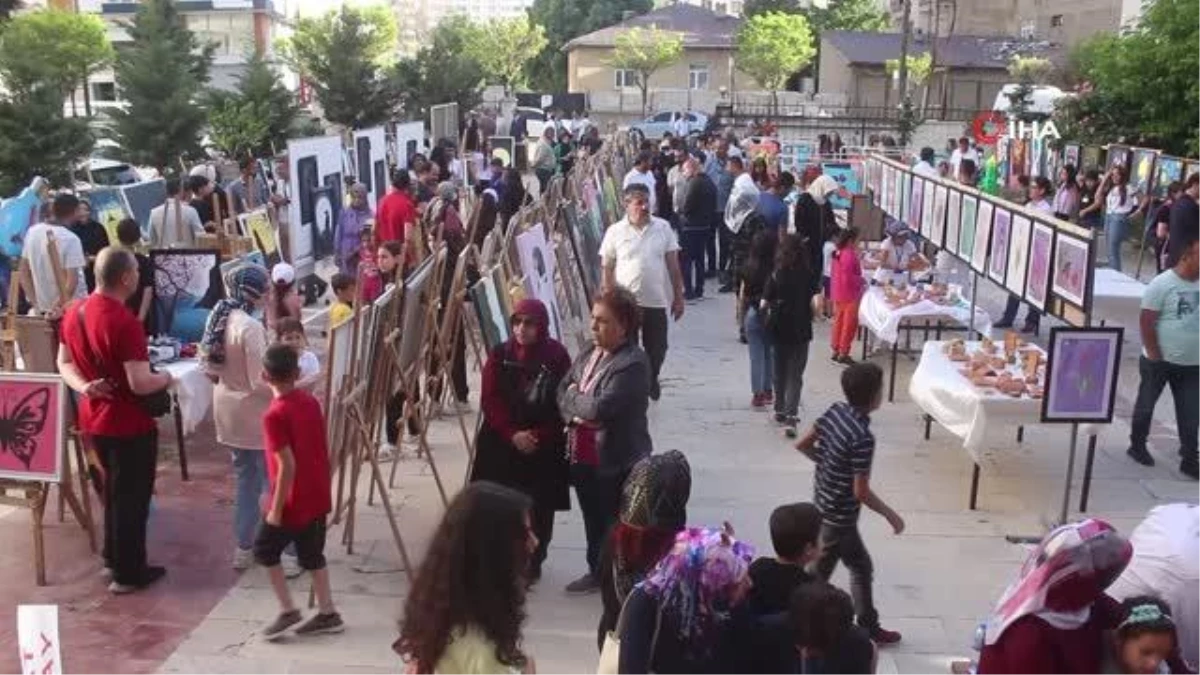 Yusuf Gökçenay Bilim ve Sanat Merkezi öğrencileri hünerlerini sergiledi