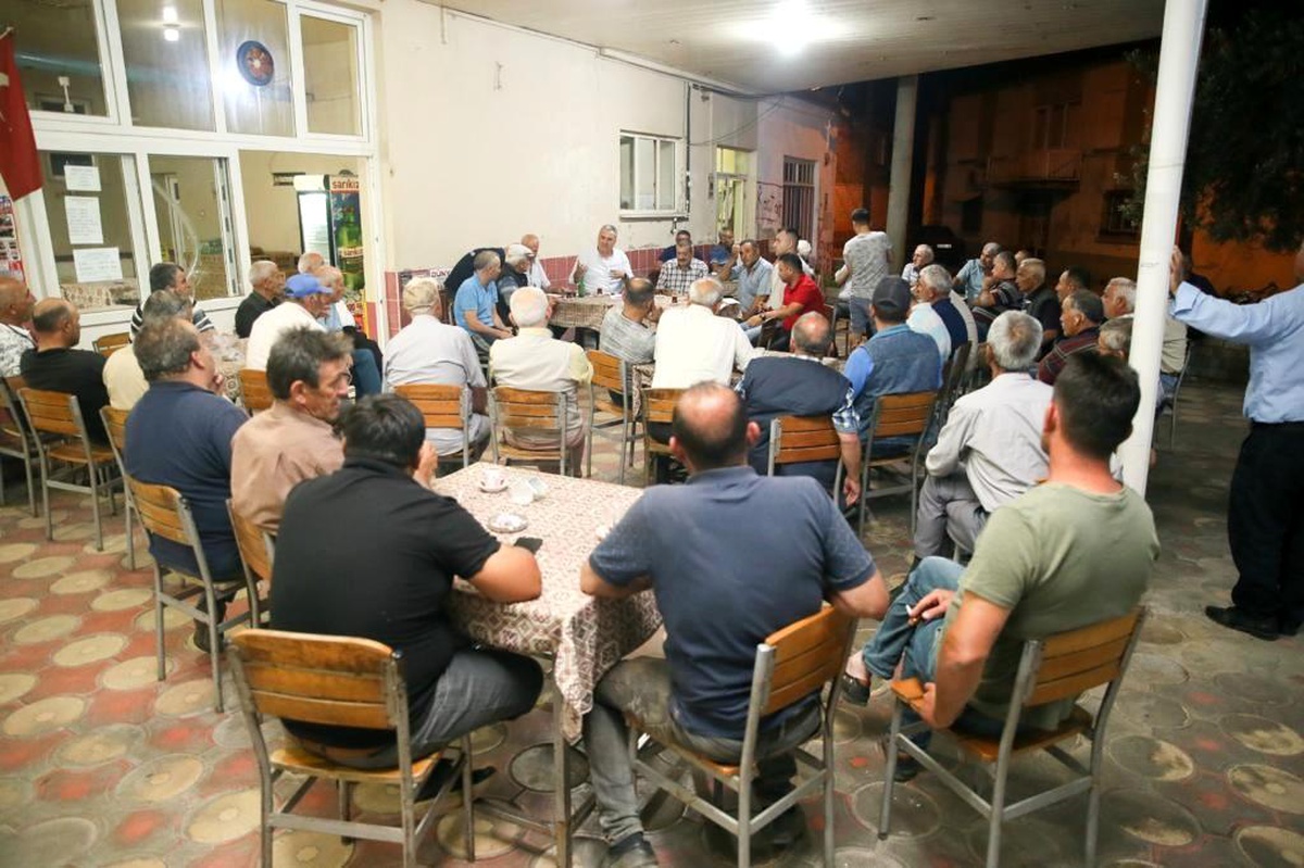 Aydın Büyükşehir Belediyesi Bürokratları Nazilli\'de Tam Kadro Sahada