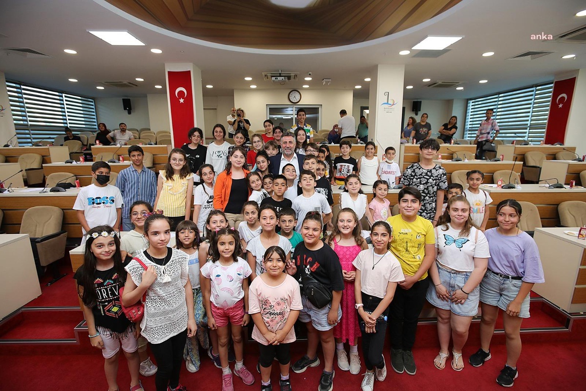 Bayraklı\'da çocuk meclisi 9\'uncu kez toplandı