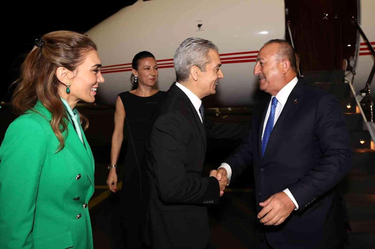 Dışişleri Bakanı Çavuşoğlu, Sırbistan\'da