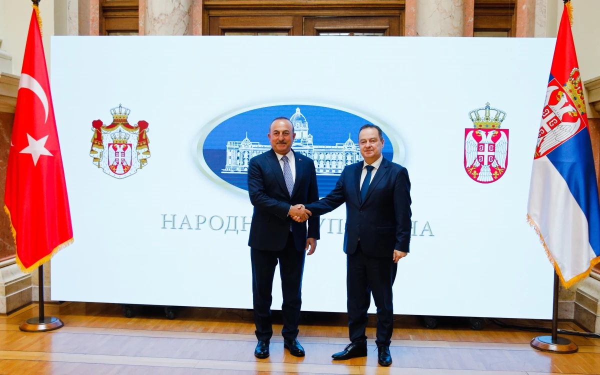 Dışişleri Bakanı Çavuşoğlu Sırbistan\'da temaslarda bulundu